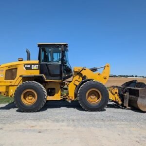 2012 Cat 930K