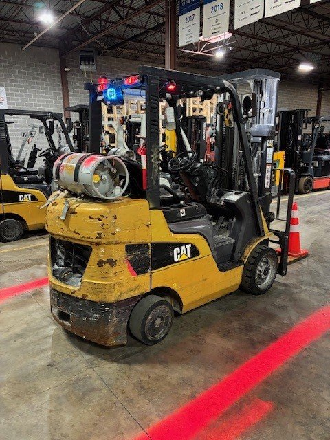 2020 Cat 2C6000 - Image 2