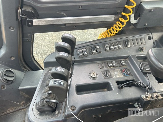 2021 Hyundai 110D-9 - Image 6