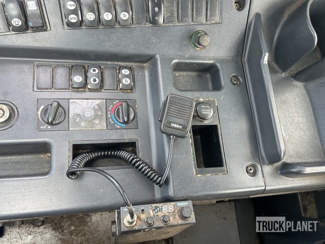 2021 Hyundai 110D-9 - Image 4